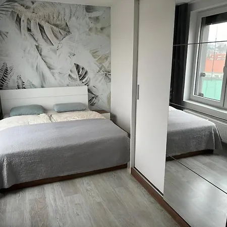 New, Free Parking, Big Balcony Premiere * Bratislava