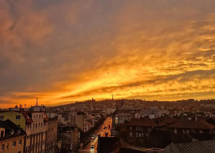 New, Free Parking, Big Balcony Premiere